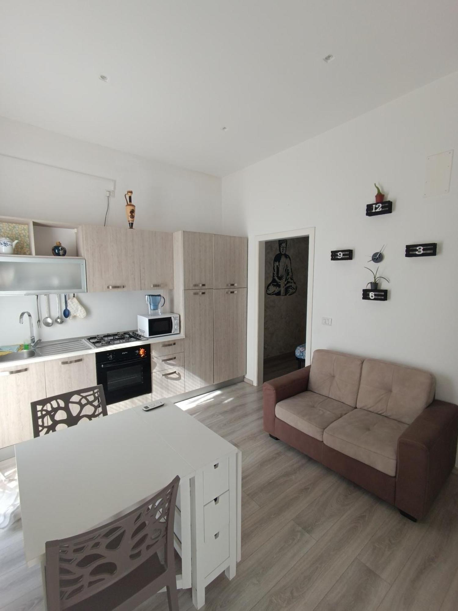 Angolo Di Liberta Apartamento Bari Exterior foto